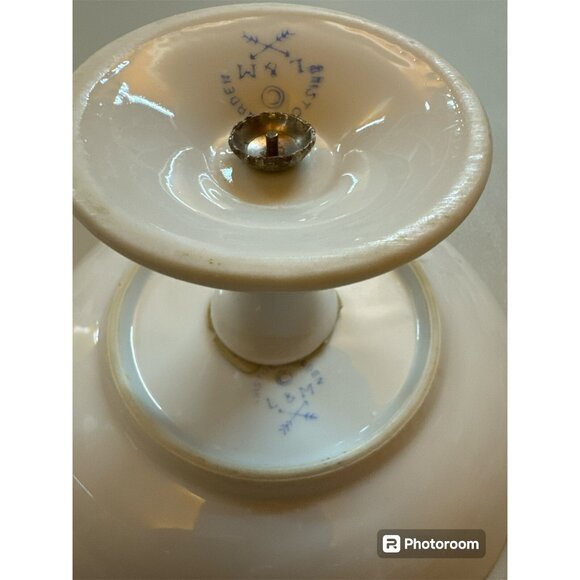 Vintage LIPPER & MANN (L&M) Bristol Garden Pattern Floral Pedestal Candy Dish - Picture 5 of 5